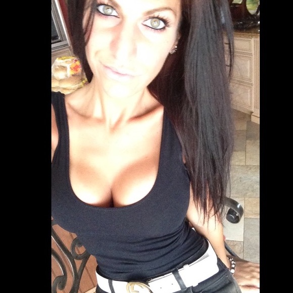 Meet your Posher, Kristin - Picture 1 of 1